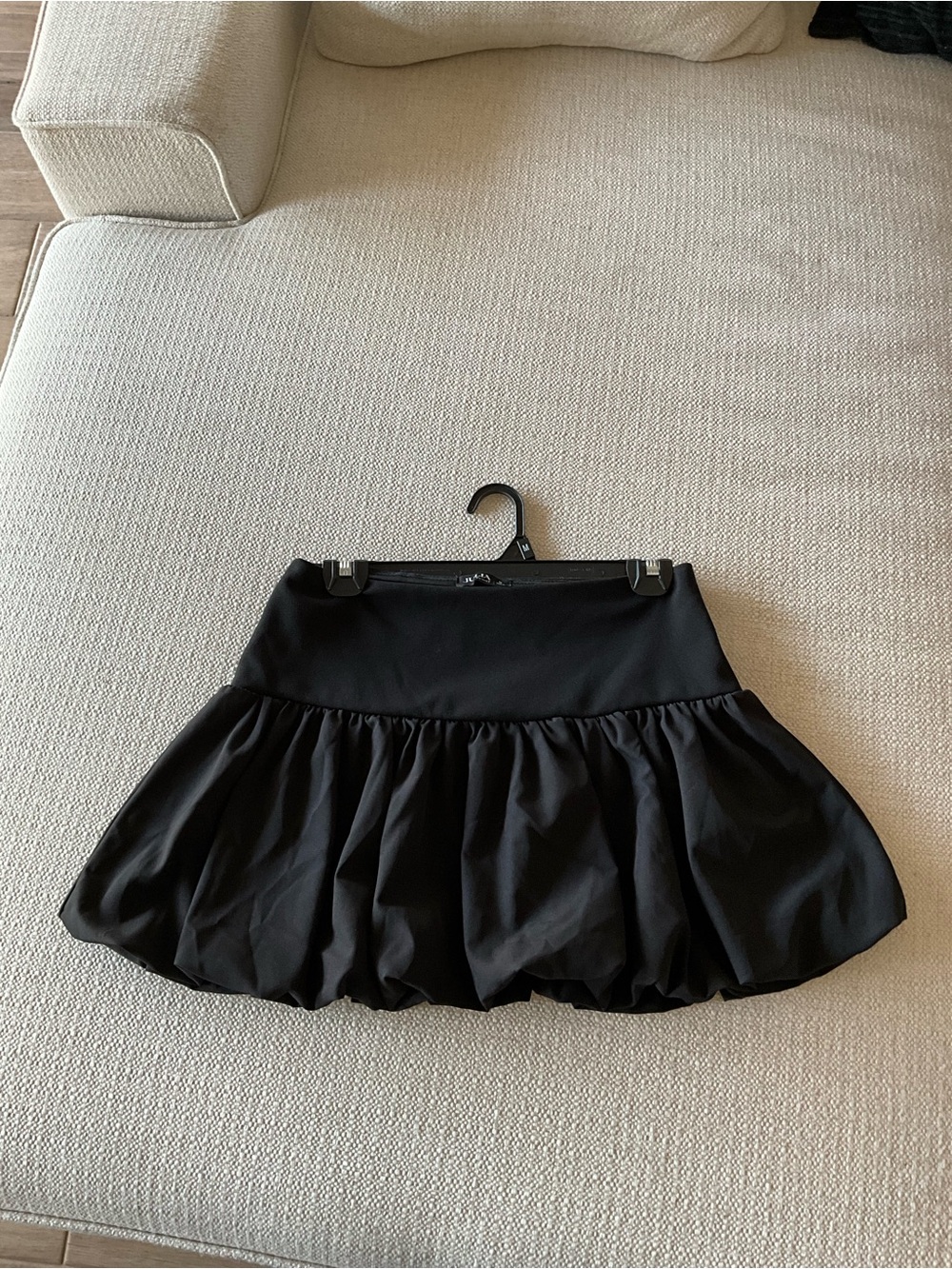 Black Bubble Hem Mini Skirt